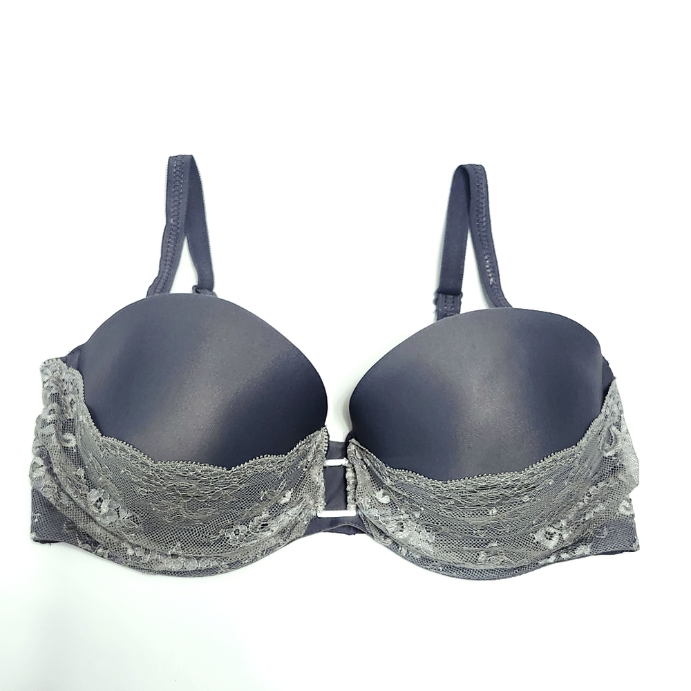 NWT 38D La Vie En Rose Bra